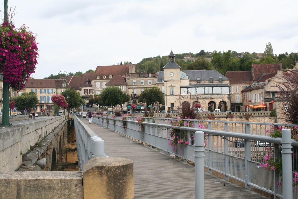 לה בוג Residence Goelia Le Hameau De La Vezere מראה חיצוני תמונה